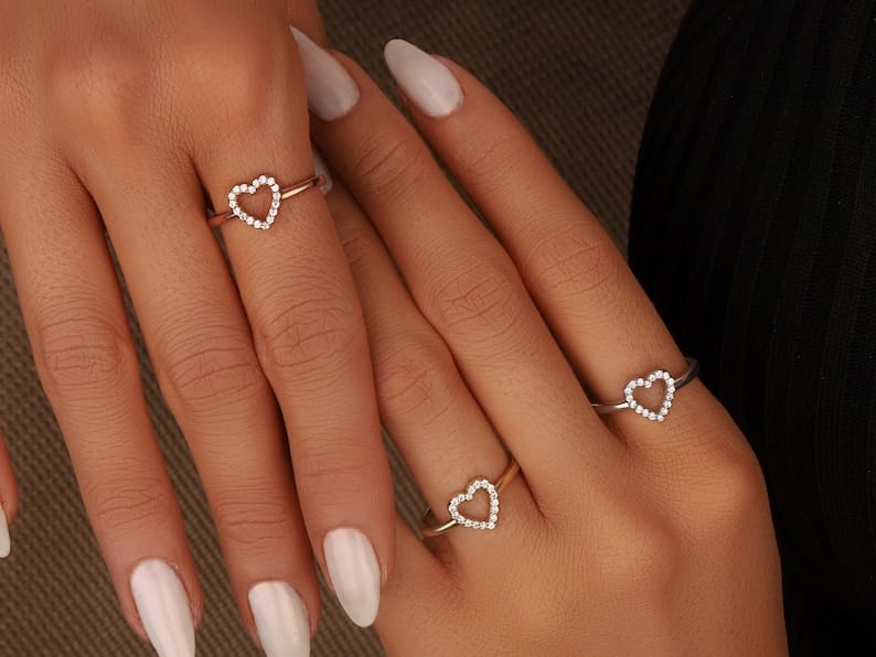 Tiny Heart Ring