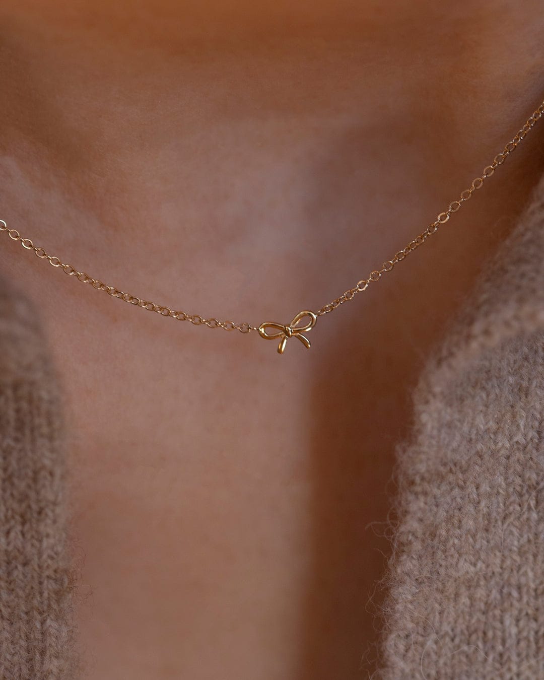 Tiny Knot Necklace
