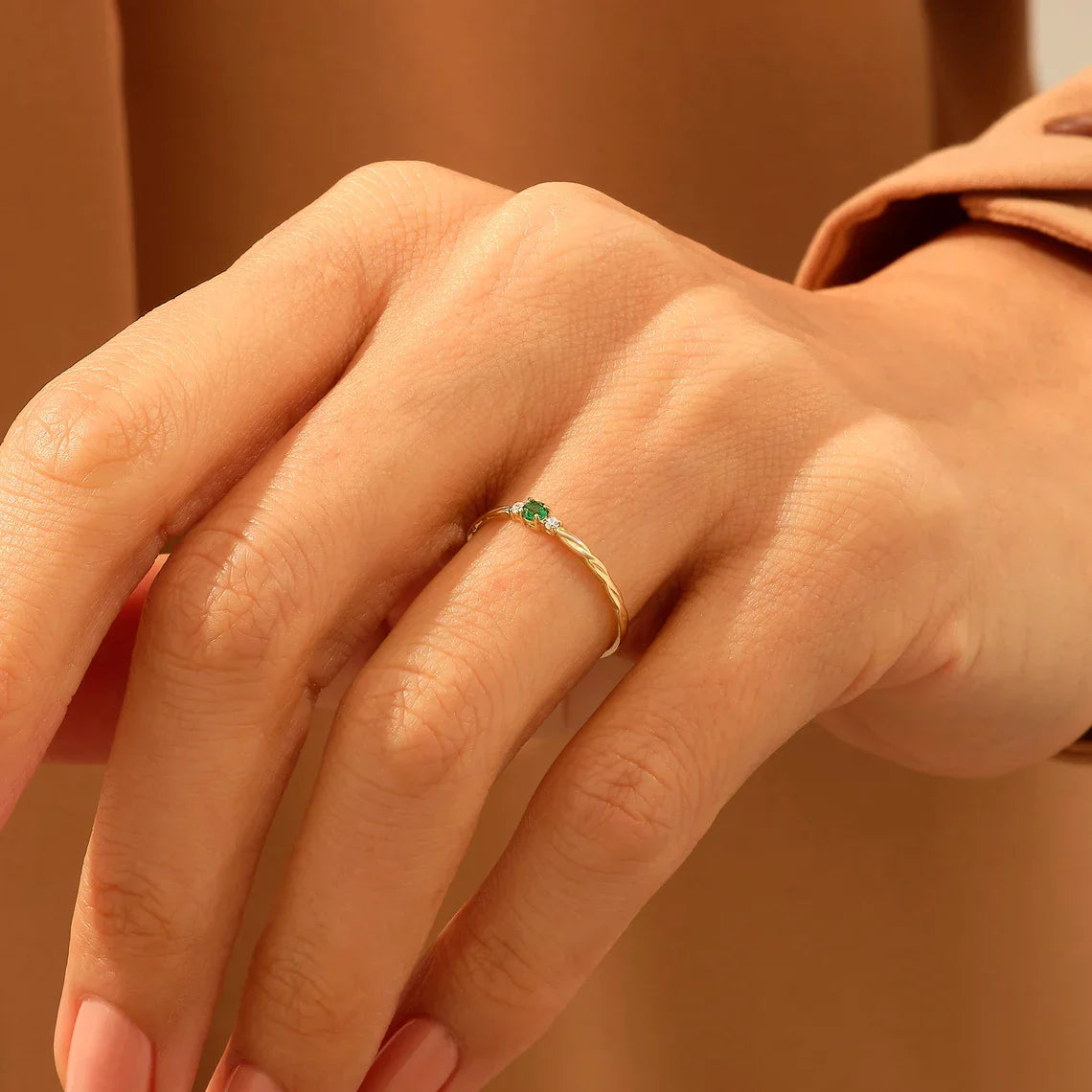 Minimal Emerald Ring | 925 Silver
