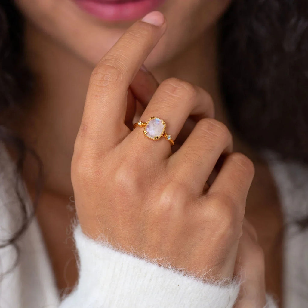 Milky Opal Ring | 925 Silver