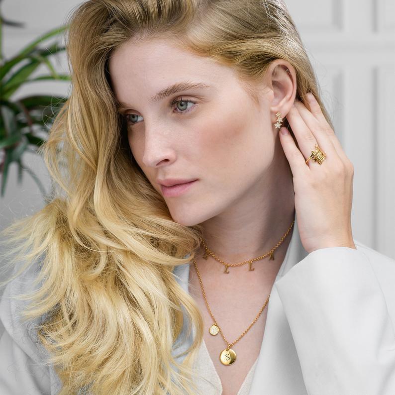 DAZZLE DISC NECKLACE