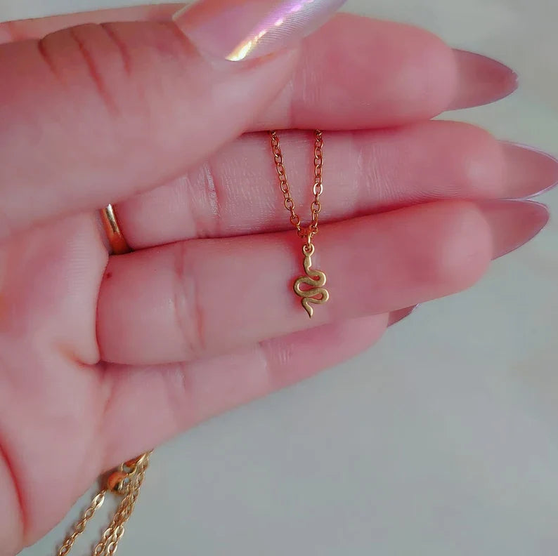 Dainty Serpent Necklace